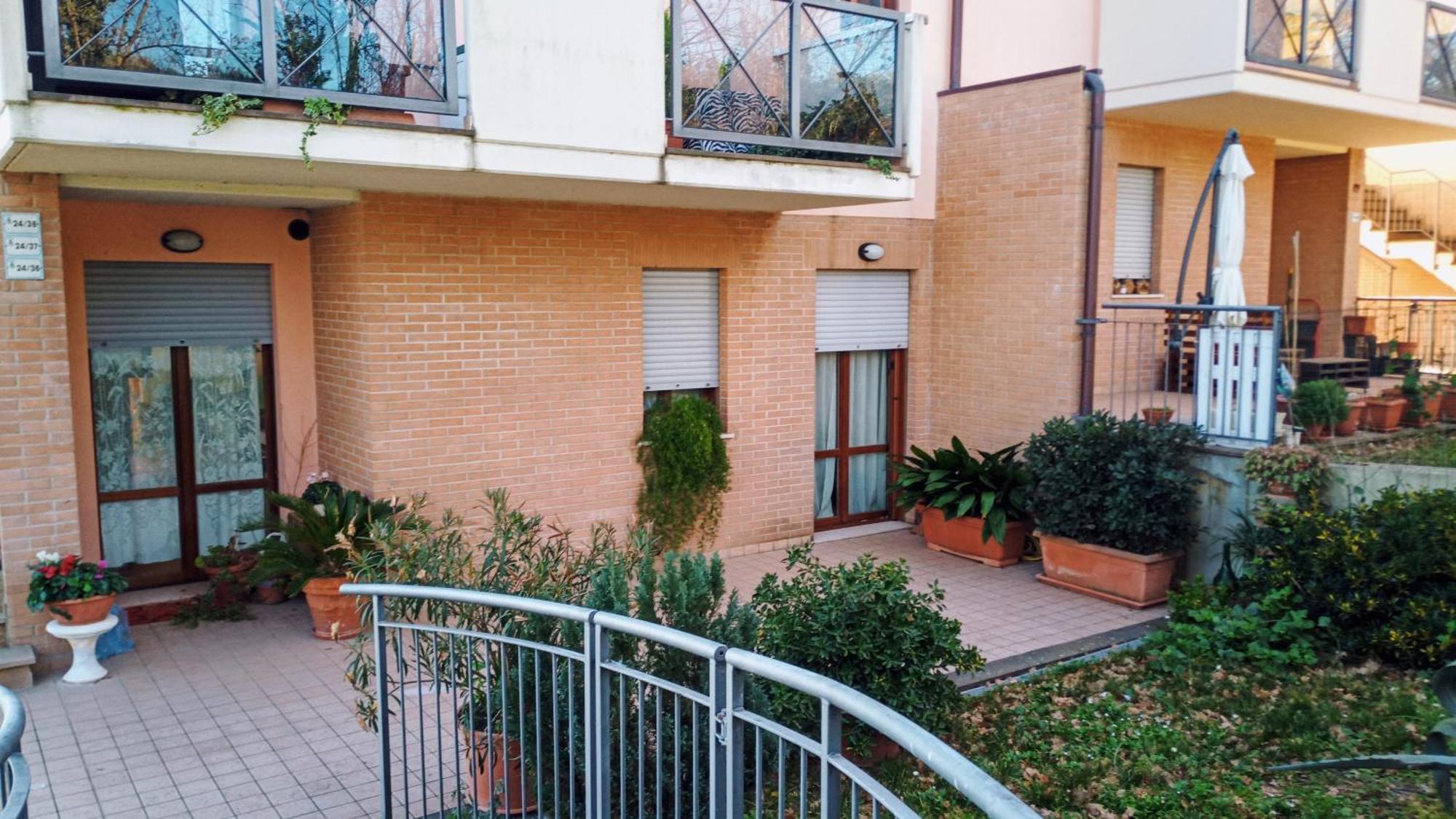 Appartamento Che Vista! Affittacamere Mombaroccio Exterior foto
